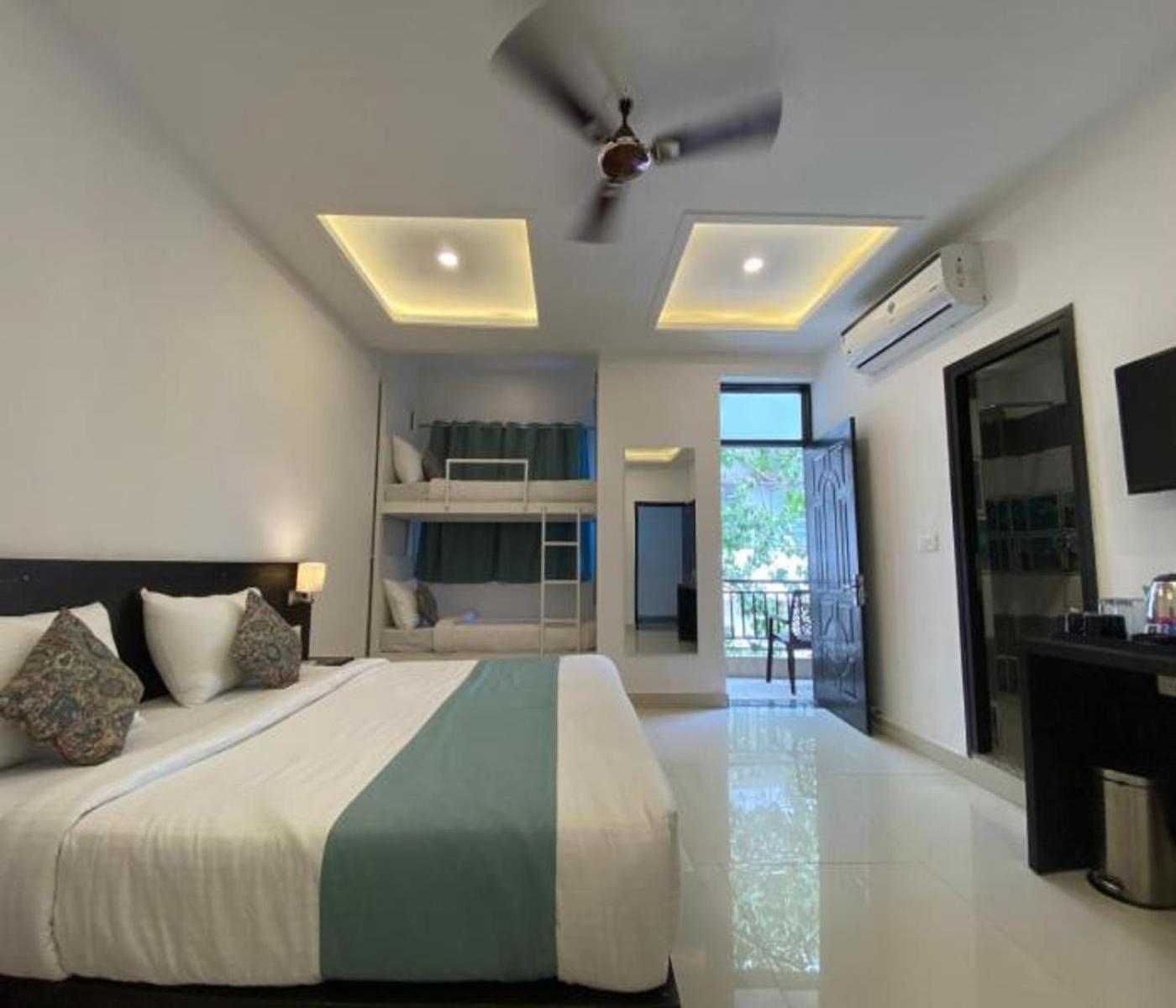 Hotel Rising Hills By Around Stays Rishīkesh 外观 照片